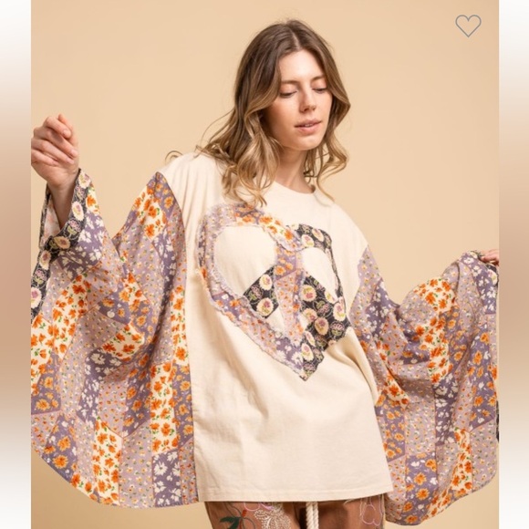 Bluevelvet Floral Patchwork Kimono Sleeve Top - Picture 2 of 5